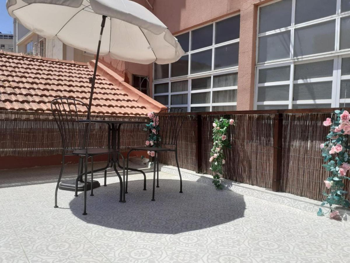 Pousada Moradia Em Vila Da Cidade *